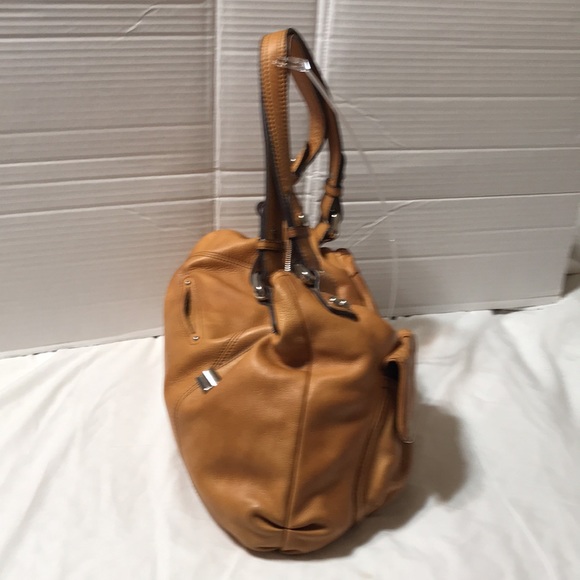 B Makowsky leather hobo with silver tone hardware - Picture 4 of 9